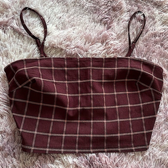 *NEW* Plaid Crop Top - Picture 3 of 5
